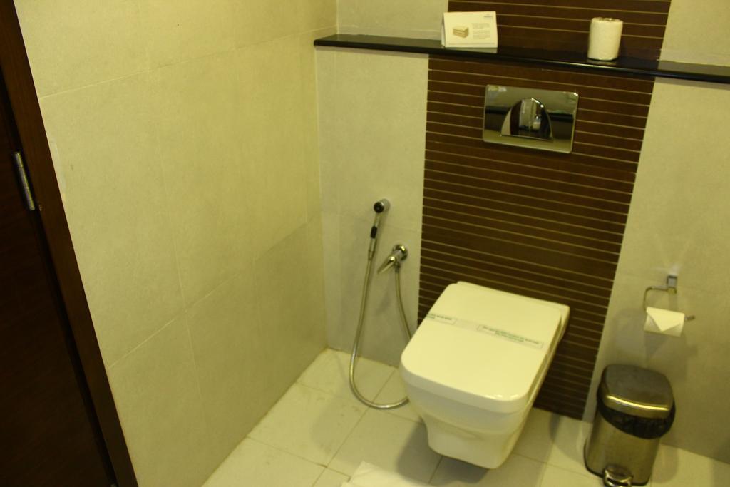 Hotel Abaam Cochin Kochi Habitación foto