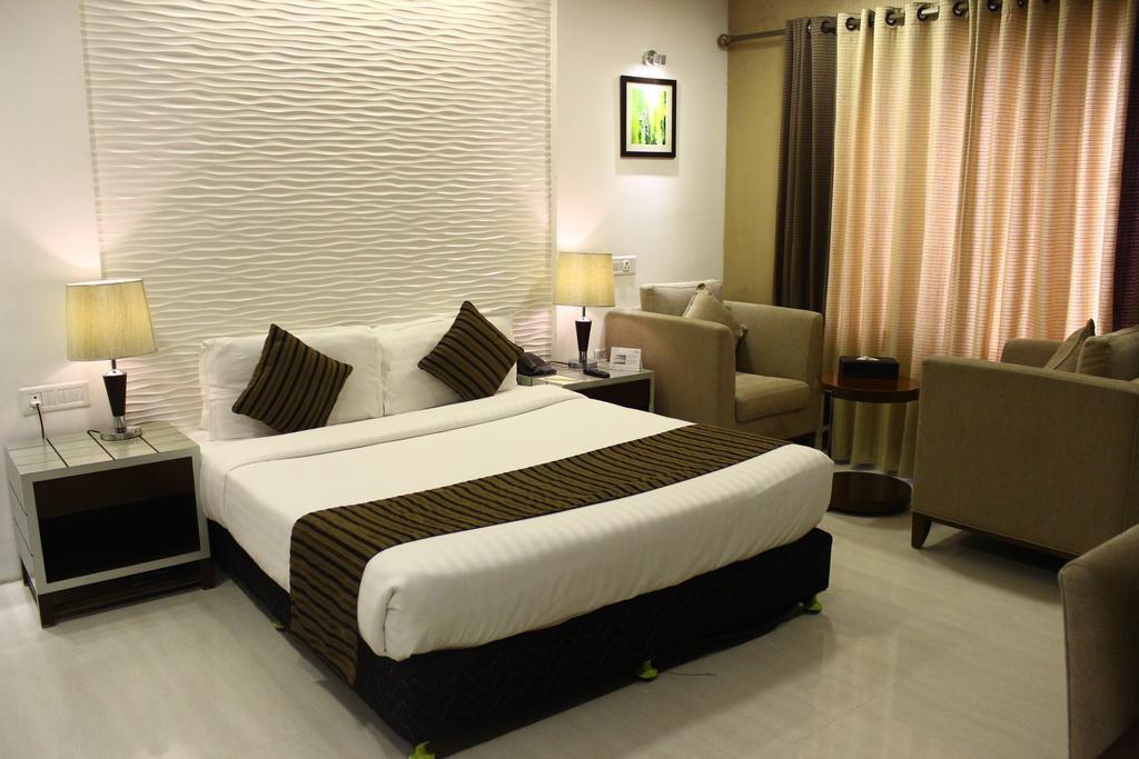 Hotel Abaam Cochin Kochi Exterior foto
